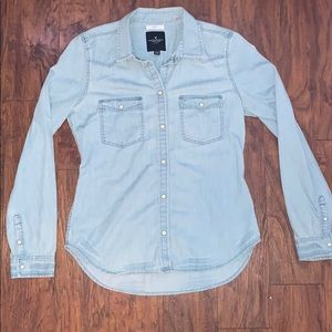 American Eagle Jean button down shirt